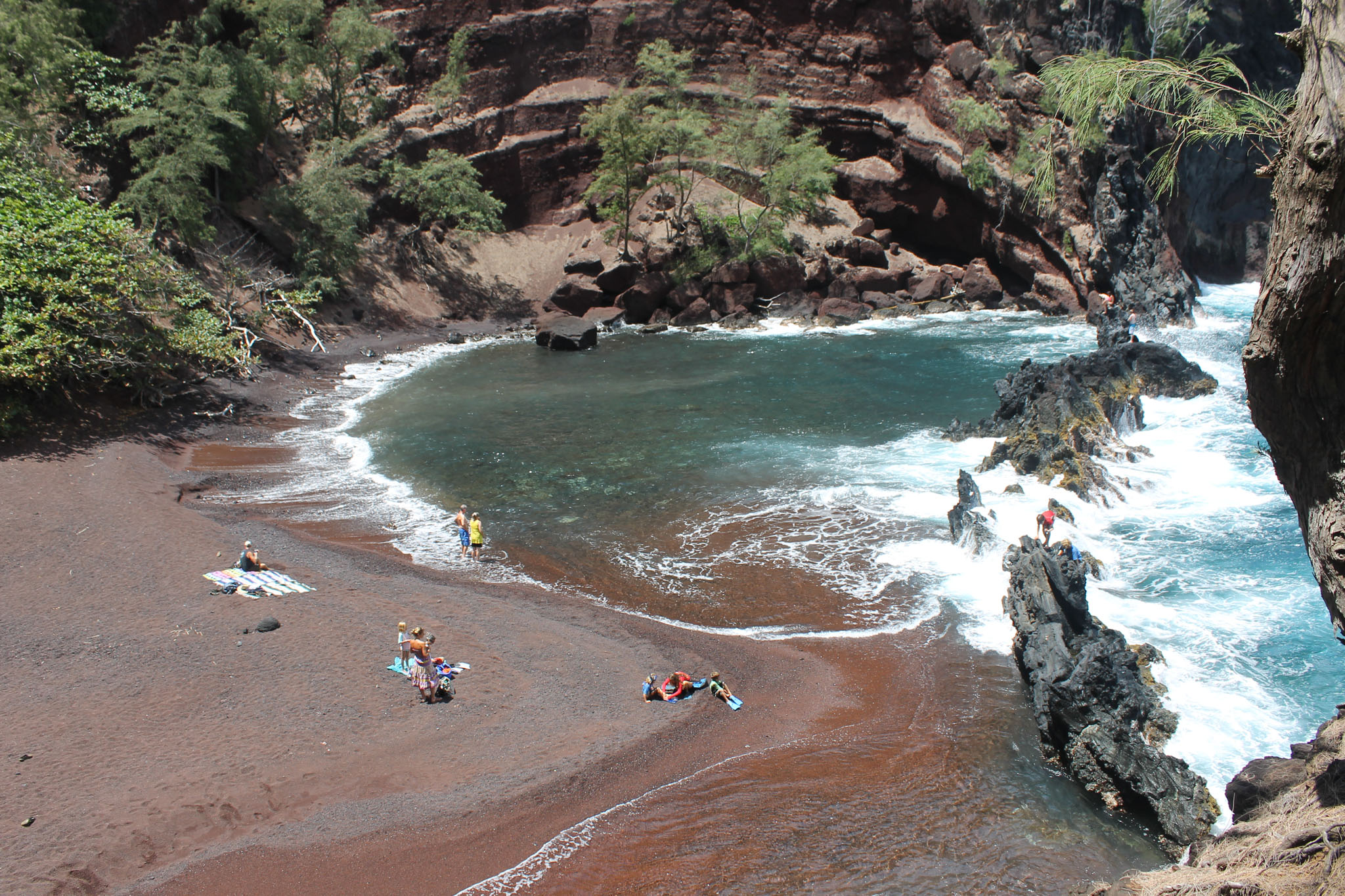 Is the Red Sand Beach on Maui Actually Worth a Visit 