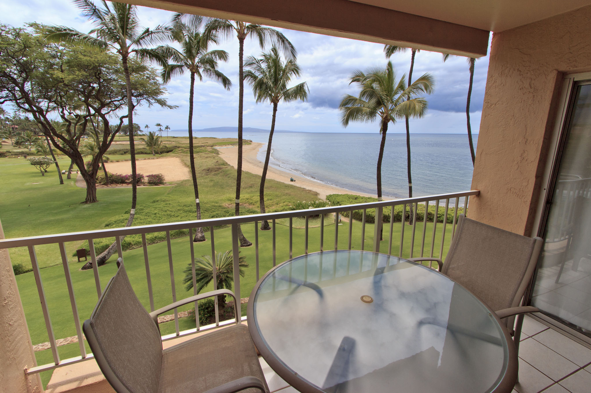 Menehune Shores 320 Maui Guidebook